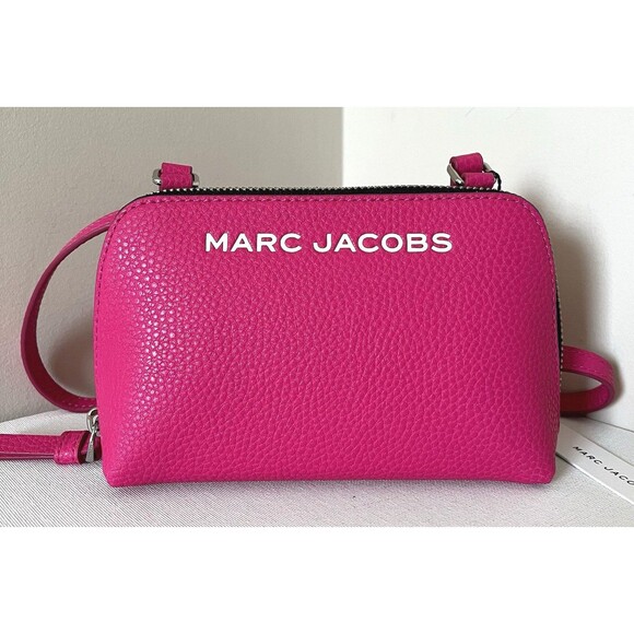 New Marc Jacobs Small Crossbody Pouch Pebble Leather Hot Pink - Picture 1 of 5
